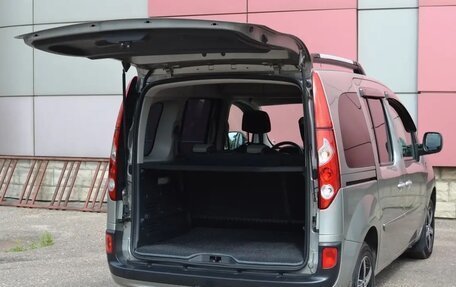 Renault Kangoo II рестайлинг, 2011 год, 1 600 000 рублей, 12 фотография
