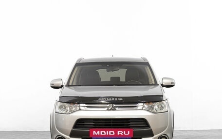 Mitsubishi Outlander III рестайлинг 3, 2014 год, 1 899 000 рублей, 3 фотография