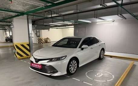 Toyota Camry, 2018 год, 2 550 000 рублей, 1 фотография