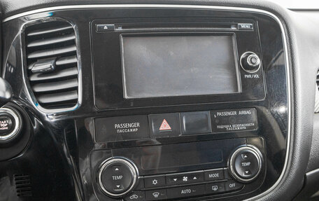 Mitsubishi Outlander III рестайлинг 3, 2014 год, 1 899 000 рублей, 19 фотография