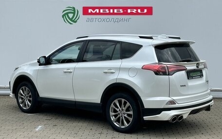 Toyota RAV4, 2018 год, 2 550 000 рублей, 7 фотография