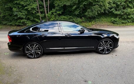 Volvo S90 II рестайлинг, 2024 год, 5 550 000 рублей, 4 фотография