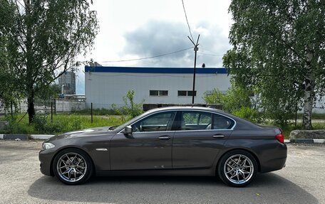 BMW 5 серия, 2010 год, 1 380 000 рублей, 2 фотография