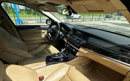 BMW 5 серия, 2010 год, 1 380 000 рублей, 15 фотография