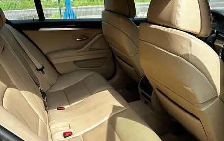 BMW 5 серия, 2010 год, 1 380 000 рублей, 18 фотография