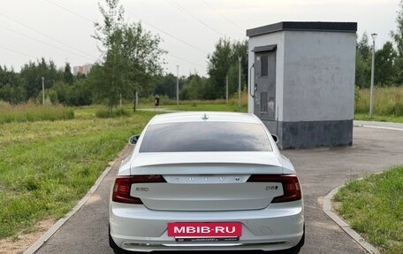 Volvo S90 II рестайлинг, 2020 год, 3 700 000 рублей, 14 фотография