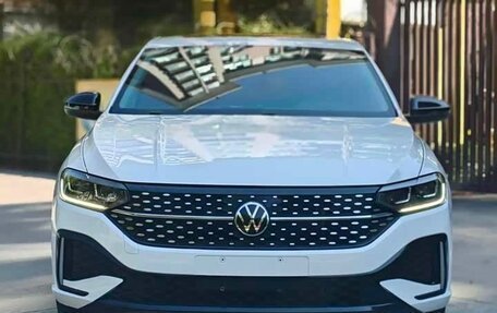 Volkswagen Lavida, 2023 год, 1 500 000 рублей, 2 фотография