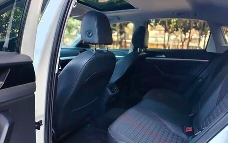 Volkswagen Lavida, 2023 год, 1 500 000 рублей, 12 фотография