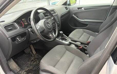 Volkswagen Jetta VI, 2013 год, 1 200 000 рублей, 10 фотография