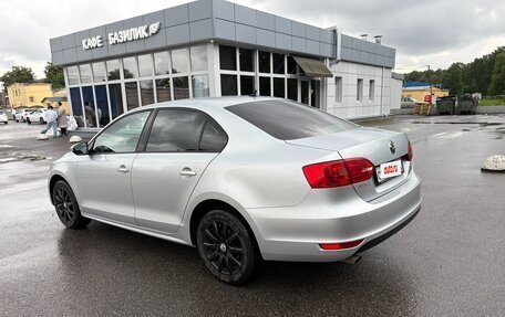 Volkswagen Jetta VI, 2013 год, 1 200 000 рублей, 5 фотография