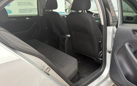 Volkswagen Jetta VI, 2013 год, 1 200 000 рублей, 17 фотография