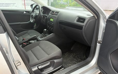 Volkswagen Jetta VI, 2013 год, 1 200 000 рублей, 16 фотография