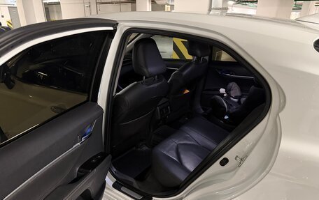 Toyota Camry, 2018 год, 2 550 000 рублей, 2 фотография