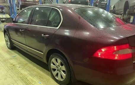 Skoda Superb III рестайлинг, 2011 год, 850 000 рублей, 11 фотография