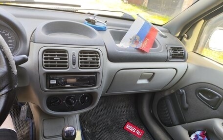 Renault Symbol I, 2005 год, 250 000 рублей, 11 фотография