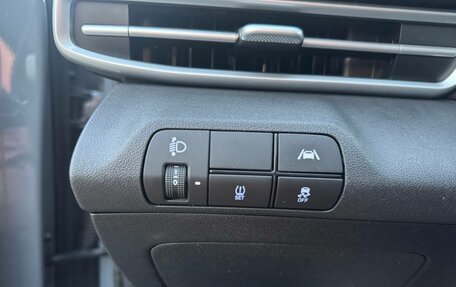 Hyundai Elantra, 2022 год, 2 099 000 рублей, 16 фотография
