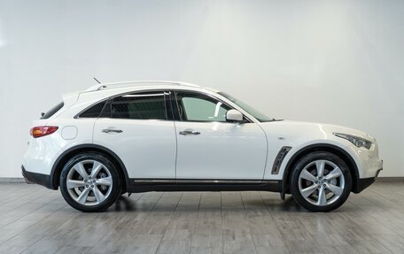 Infiniti QX70, 2013 год, 2 549 000 рублей, 5 фотография