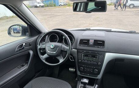 Skoda Yeti I рестайлинг, 2013 год, 1 199 999 рублей, 17 фотография