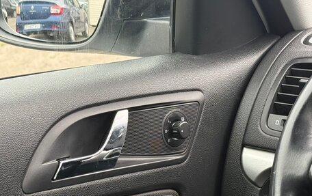 Skoda Yeti I рестайлинг, 2013 год, 1 199 999 рублей, 22 фотография