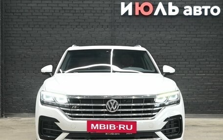 Volkswagen Touareg III, 2019 год, 5 200 000 рублей, 2 фотография
