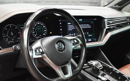 Volkswagen Touareg III, 2019 год, 5 200 000 рублей, 12 фотография