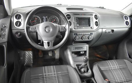 Volkswagen Tiguan I, 2016 год, 1 296 200 рублей, 6 фотография