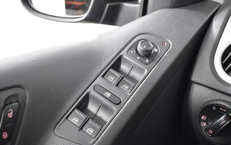 Volkswagen Tiguan I, 2016 год, 1 296 200 рублей, 19 фотография