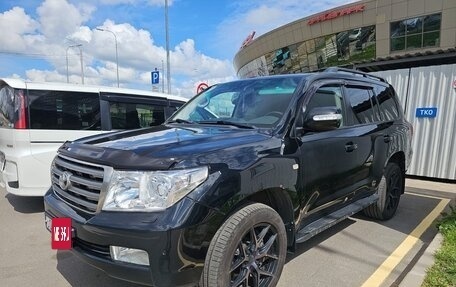 Toyota Land Cruiser 200, 2010 год, 2 555 000 рублей, 3 фотография