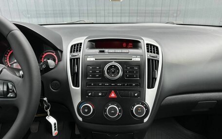 KIA cee'd I рестайлинг, 2010 год, 579 000 рублей, 18 фотография