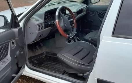Daewoo Nexia I рестайлинг, 2002 год, 180 000 рублей, 6 фотография
