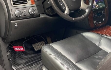 Chevrolet Tahoe III, 2011 год, 1 970 000 рублей, 17 фотография