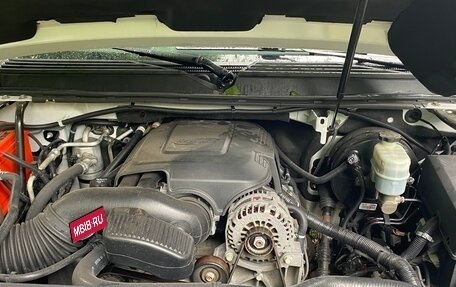 Chevrolet Tahoe III, 2011 год, 1 970 000 рублей, 11 фотография