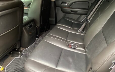 Chevrolet Tahoe III, 2011 год, 1 970 000 рублей, 23 фотография
