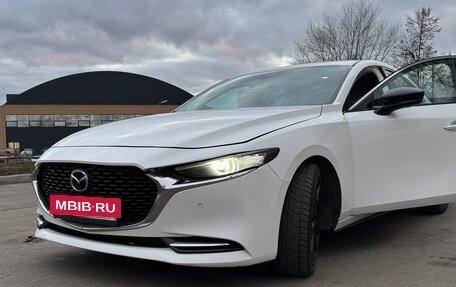 Mazda 3, 2023 год, 2 350 000 рублей, 3 фотография