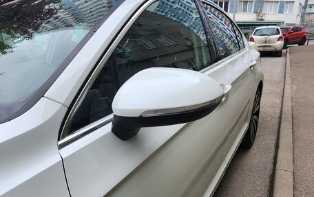Volkswagen Passat B8 рестайлинг, 2015 год, 1 850 000 рублей, 10 фотография