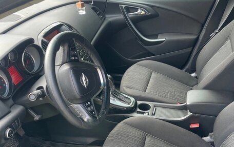 Opel Astra J, 2014 год, 499 999 рублей, 3 фотография