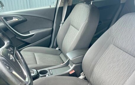 Opel Astra J, 2014 год, 499 999 рублей, 7 фотография