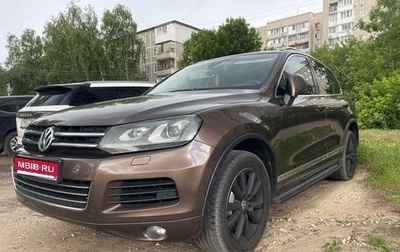 Volkswagen Touareg III, 2013 год, 2 395 000 рублей, 1 фотография