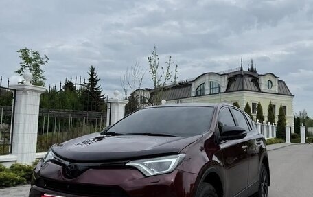 Toyota RAV4, 2017 год, 2 100 000 рублей, 1 фотография