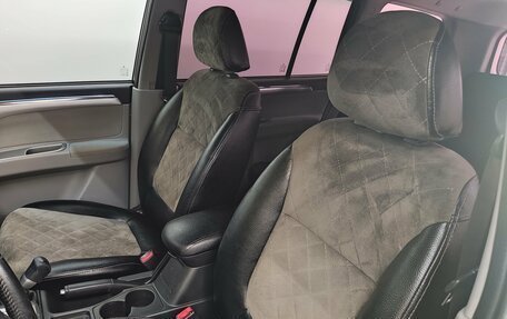 Mitsubishi Pajero Sport II рестайлинг, 2013 год, 1 890 000 рублей, 16 фотография