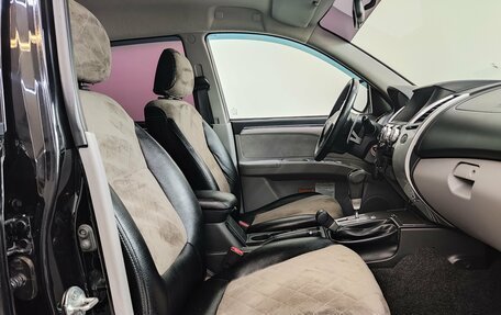 Mitsubishi Pajero Sport II рестайлинг, 2013 год, 1 890 000 рублей, 19 фотография