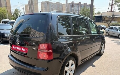 Volkswagen Touran III, 2009 год, 659 000 рублей, 6 фотография