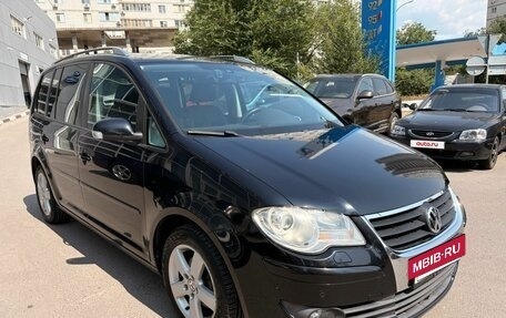 Volkswagen Touran III, 2009 год, 659 000 рублей, 8 фотография
