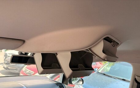 Volkswagen Touran III, 2009 год, 659 000 рублей, 20 фотография