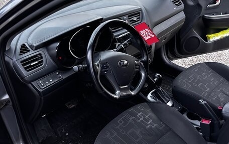 KIA Rio III рестайлинг, 2017 год, 900 000 рублей, 20 фотография