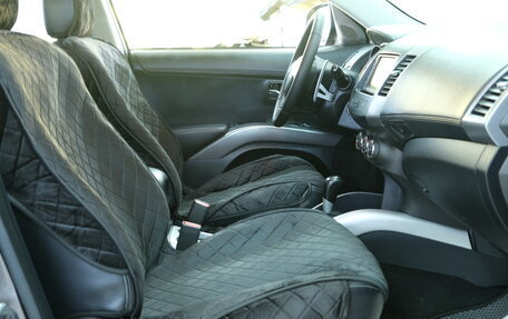 Mitsubishi Outlander III рестайлинг 3, 2011 год, 1 459 000 рублей, 20 фотография