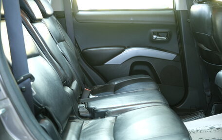 Mitsubishi Outlander III рестайлинг 3, 2011 год, 1 459 000 рублей, 22 фотография