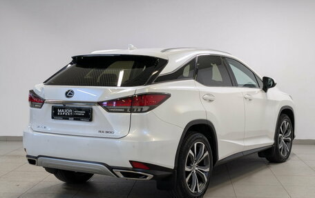 Lexus RX IV рестайлинг, 2021 год, 4 990 000 рублей, 5 фотография