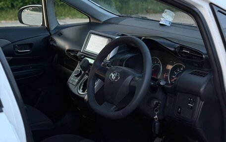 Toyota Wish II, 2009 год, 795 000 рублей, 15 фотография