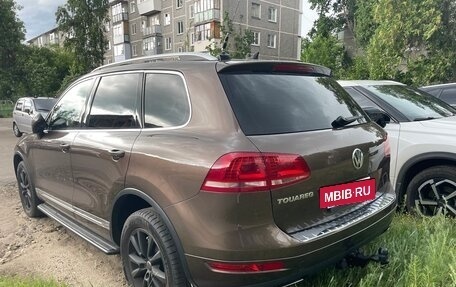 Volkswagen Touareg III, 2013 год, 2 395 000 рублей, 3 фотография